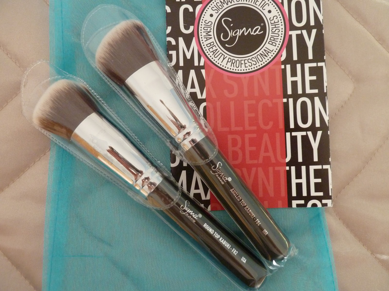 Australian Beauty Review Sigmax Brushes review