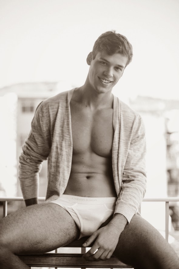 gabriel-loureiro-by-jeff-segenreich-04.j