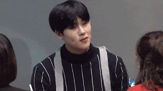 LeftIncomparableGrasshopper-size_restric