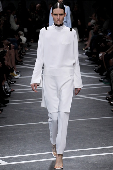 Smartologie: Givenchy Spring 2013 Collection - Paris Fashion Week