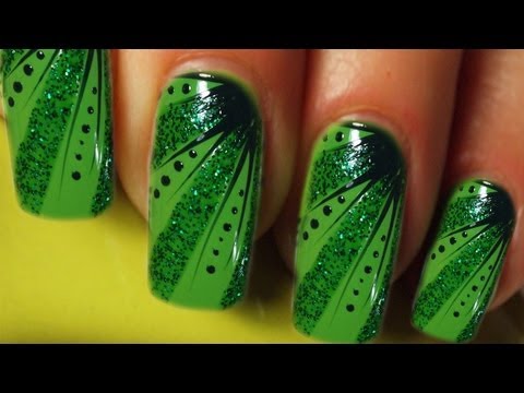 Green Nail Art