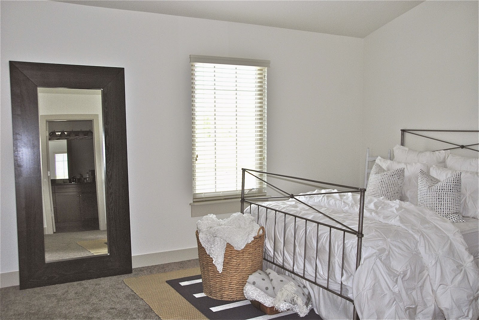 kreyv Curtain Placement 101