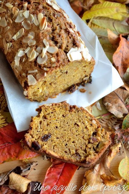 Cake au potimarron, raisins et amandes