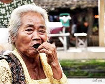 KIMIA ITU INDAH