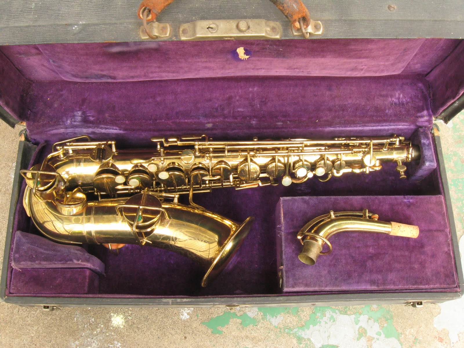 Abracadabra's Musical Instrument Repair 1920s Martin Handcraft