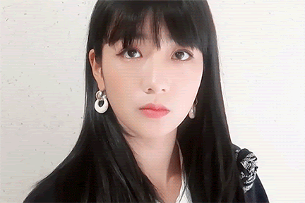 최근 더 예뻐진것 같은 유투버 에이핑크 보미