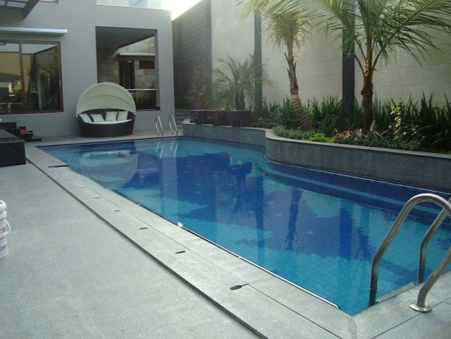 Contoh Kolam Renang Minimalis Belakang Rumah Contoh Kolam Renang Minimalis Belakang Rumah