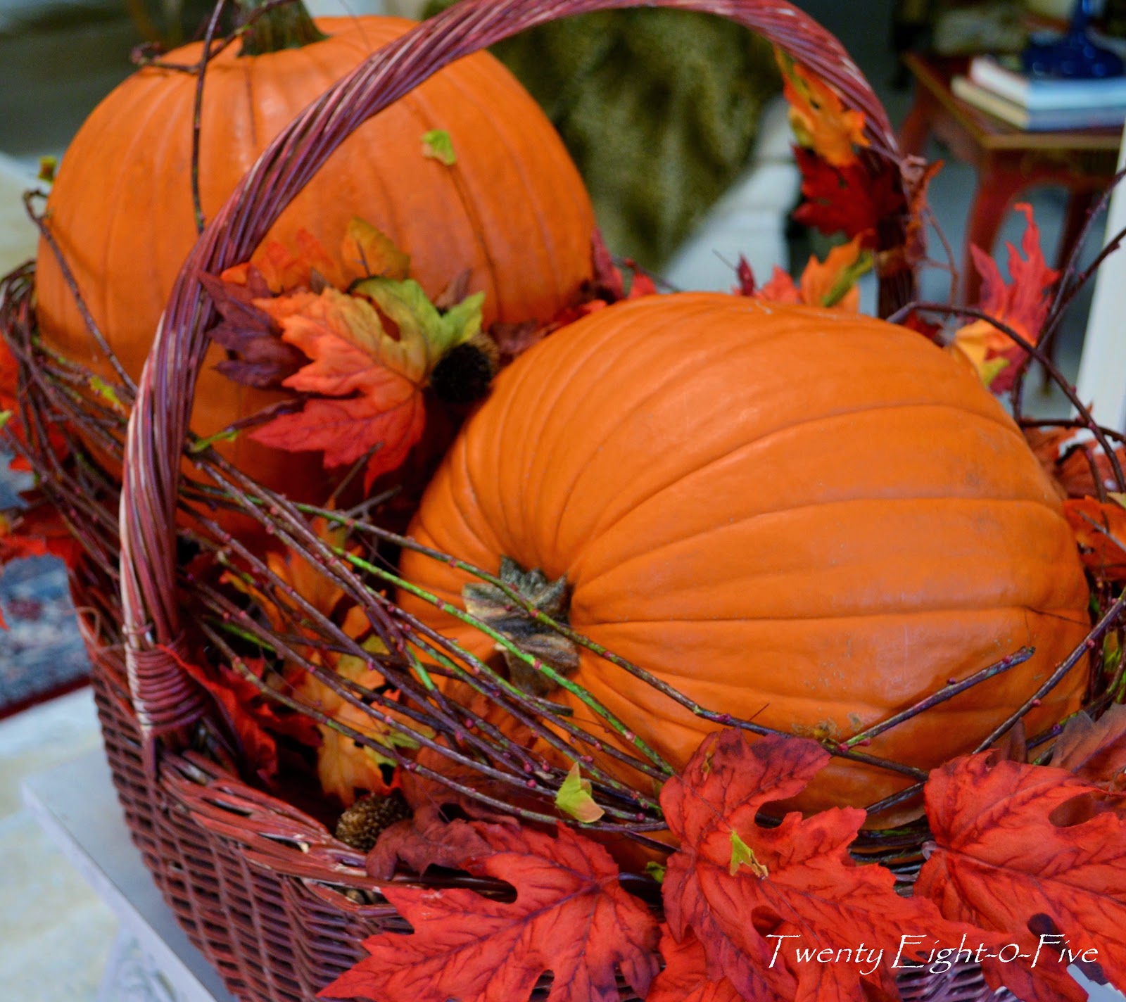 2805 Pumpkin Basket