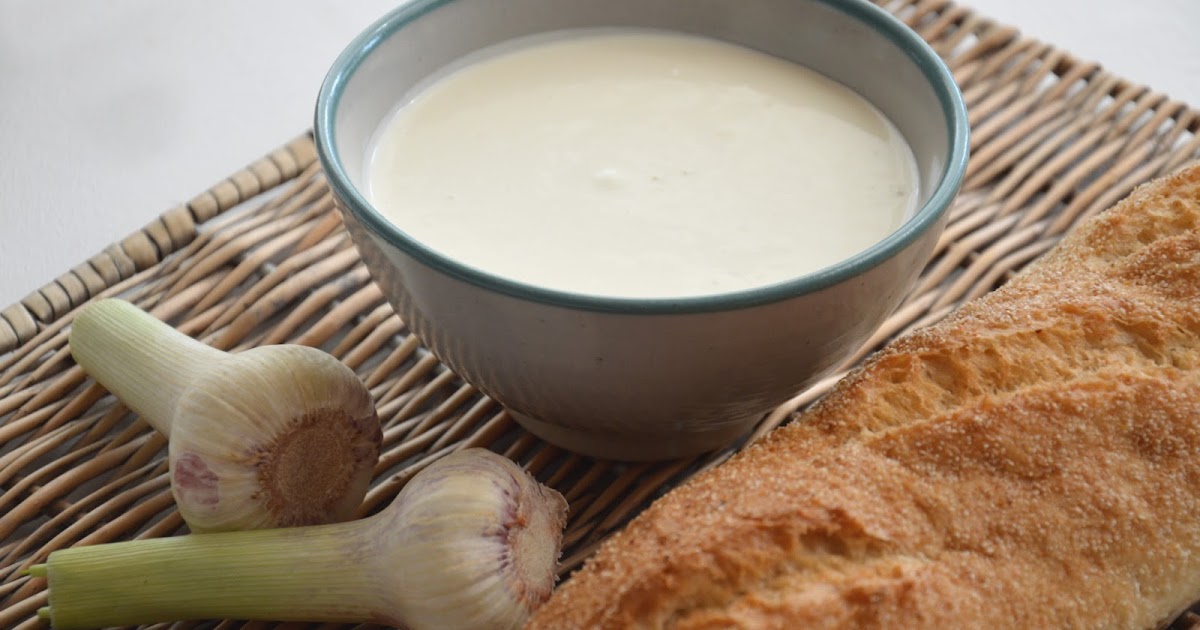 Das beste Rezept für Knoblauchsoße zum Grillen, Feiern und Genießen | ♥ ...