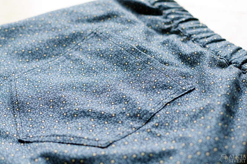 Trousers sewn by Alicia Sivertsson.