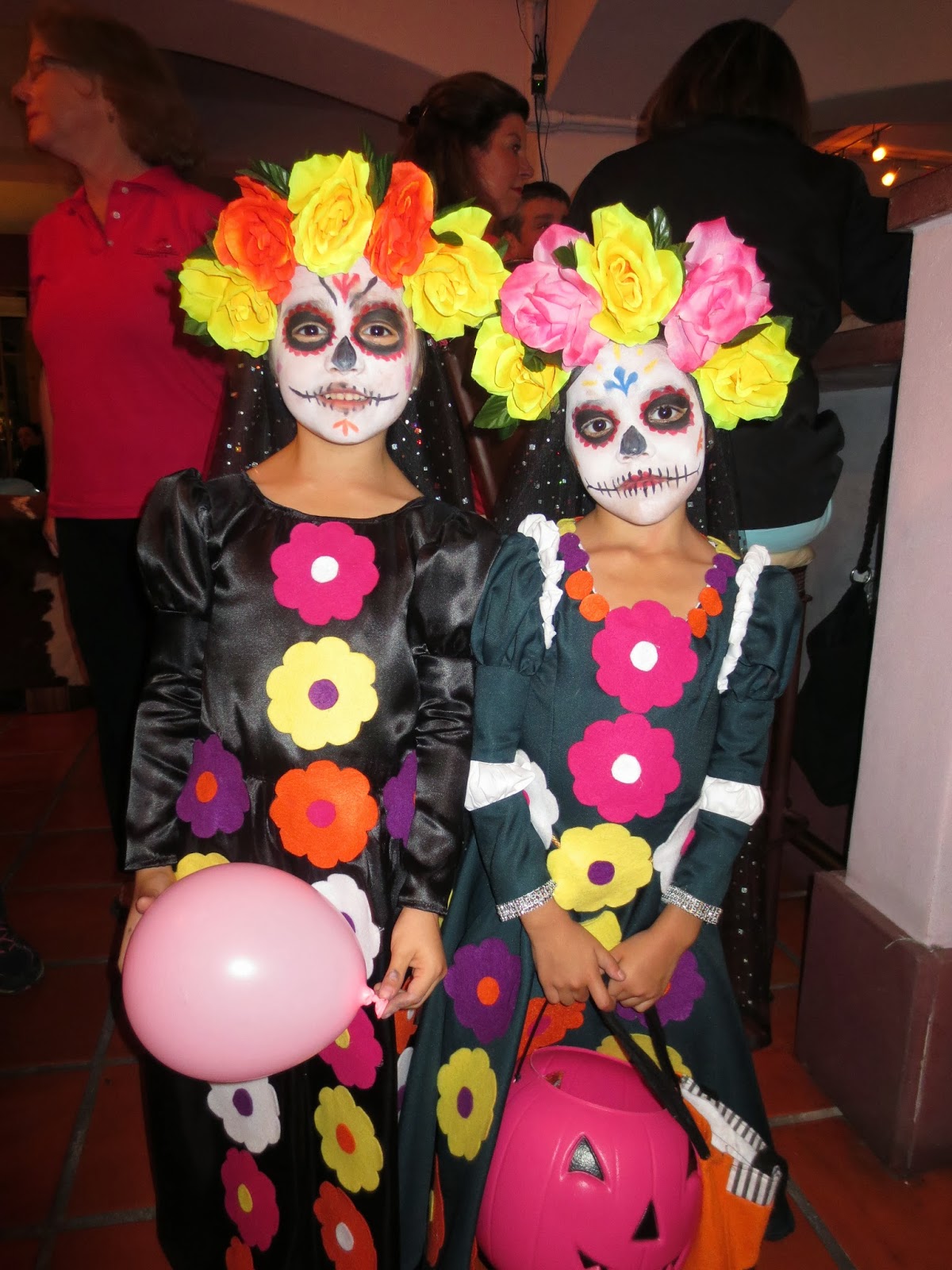 Living Loreto: All Hallowed Eve meets the Day of the Dead!