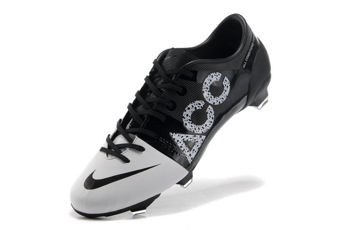 2013 nike football boots