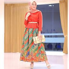 Atasan Batik Kerja Dian Pelangi Modern Atasan Batik Kerja Dian Pelangi Modern