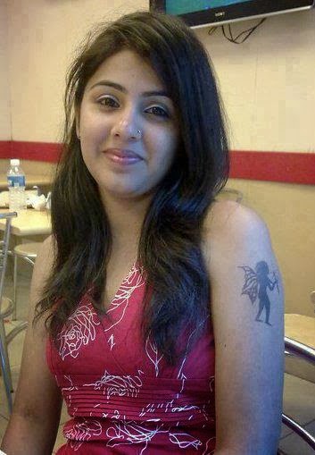 Hot And Sexy Desi Girls Pictures Hot Desi Girls Pictures And Wallpapers