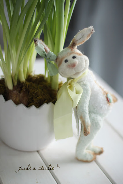 handmade bunny, handmade rabbit, easter decor