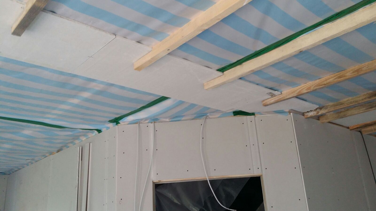 Abenteuer - Ausbauhaus : Feuerschutz Stahlträger