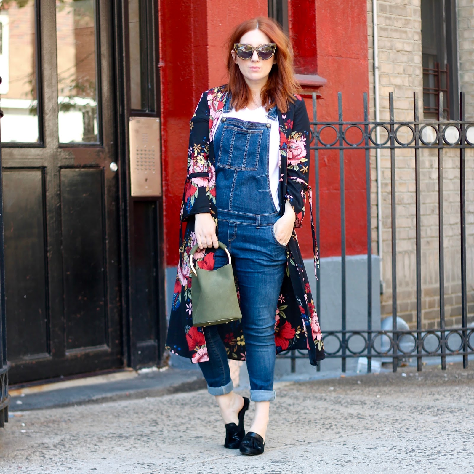 overalls, overalls styles, how to wear overalls, 8 ways to wear overalls, free people overalls, fall fashion, flashback fashion, 90s fashion, fall 2019 trends 