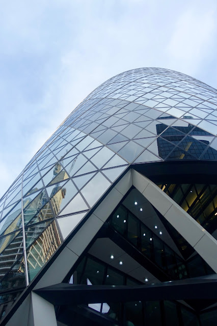 THE GHERKIN LONDON