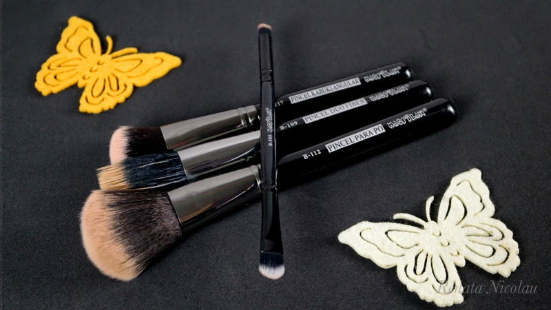Resenha/Review Testei: Pincéis de maquiagem Macrilan