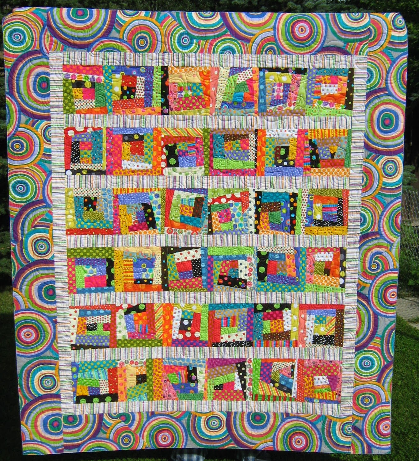 Inch by Inch Quilting Polka Dot Quilt by Terry Morberg