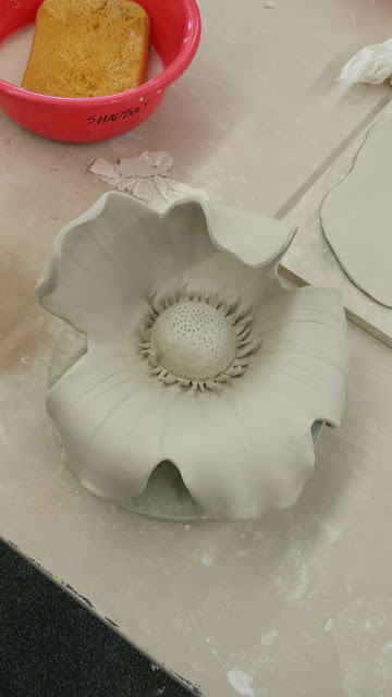 Beautiful floral porcelain sculpture by Lily L - in progress.