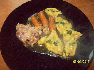 TOCANITA DE PUI CU GALUSTE