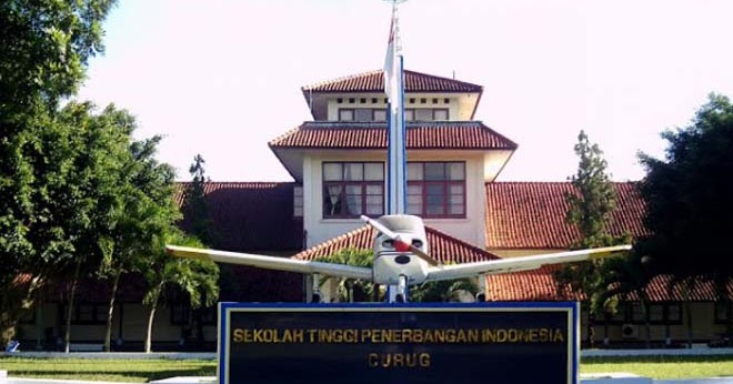 Perguruan Tinggi Kedinasan: STPI (Sekolah Tinggi Penerbangan Indonesia)