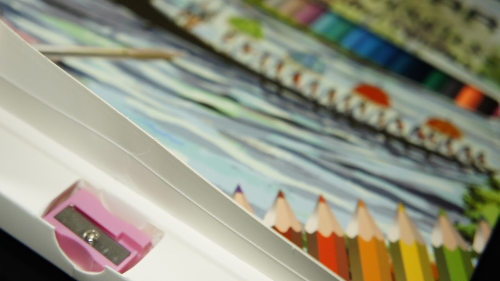 48 Watercolor Colored Pencils with Brush and Sharpener by Felistar