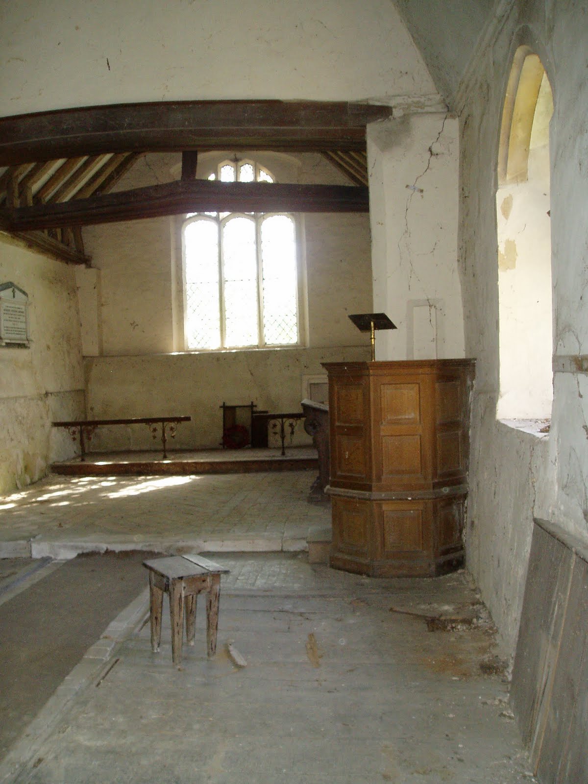 Johli Baptist: Berners Roding Church