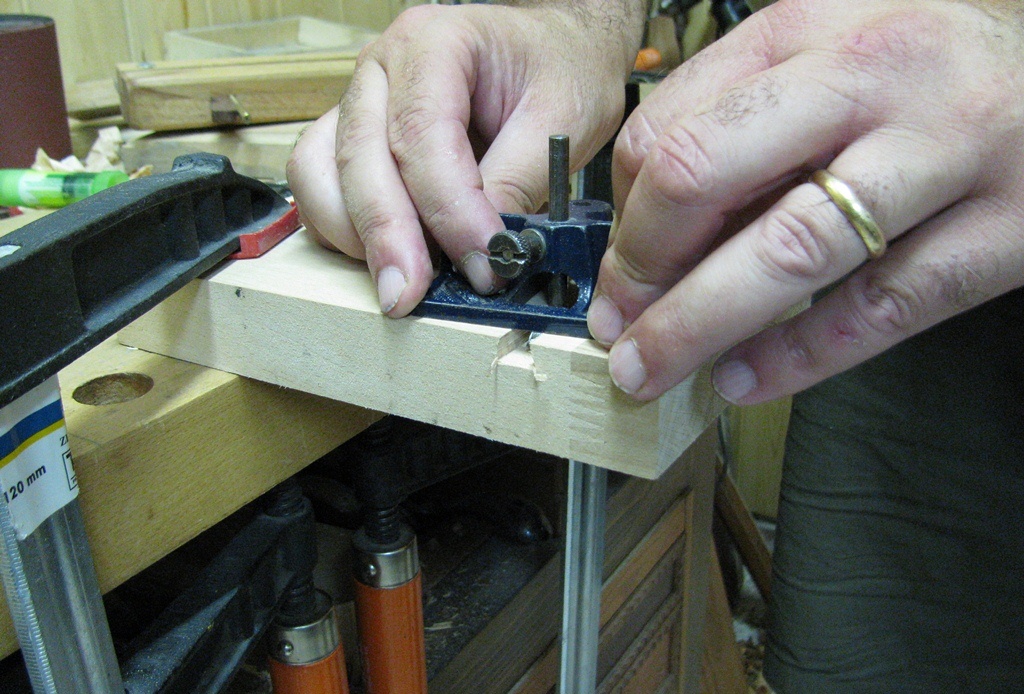 Woodworking by Hand A Female For The Dovetail Plane