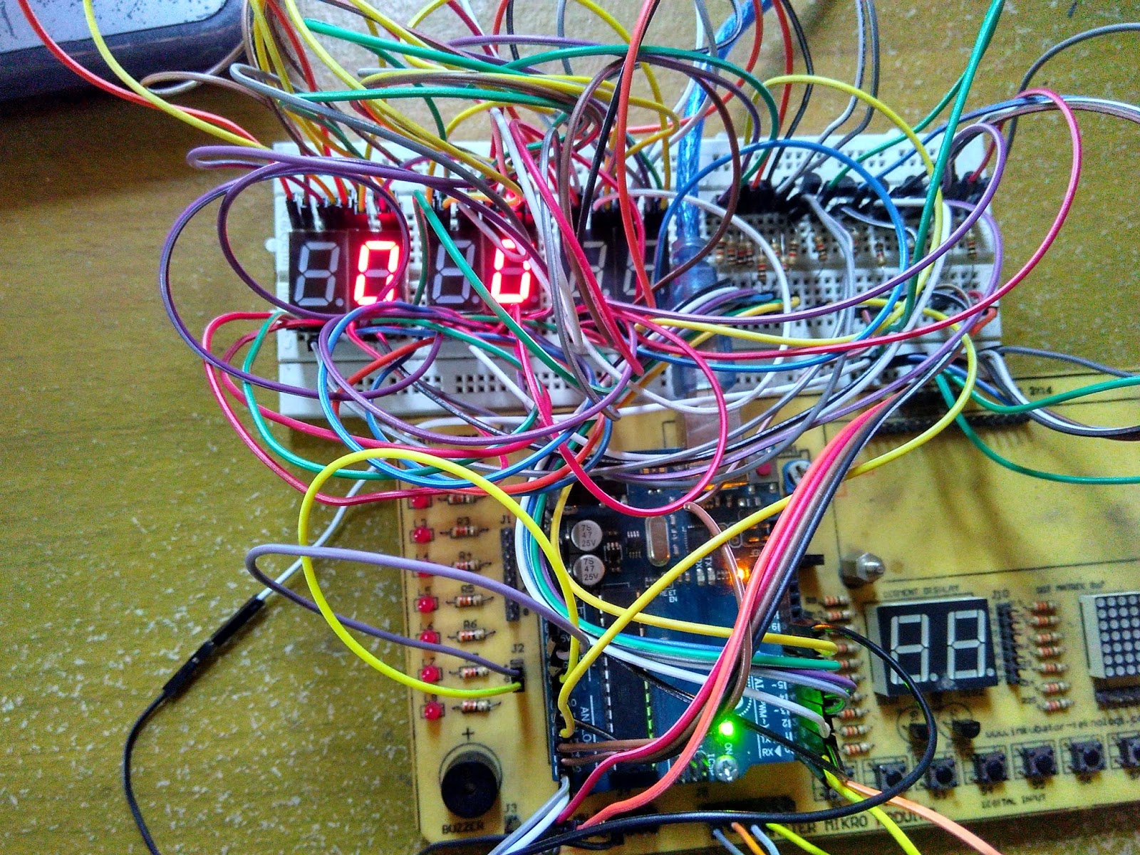 Queue Machine (2 Counters) with 7 Segment Display