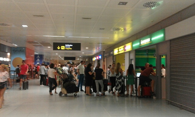 Car Hire At Alicante With Full To Full Fuel Car Hire At Alicante With Full To Full Fuel