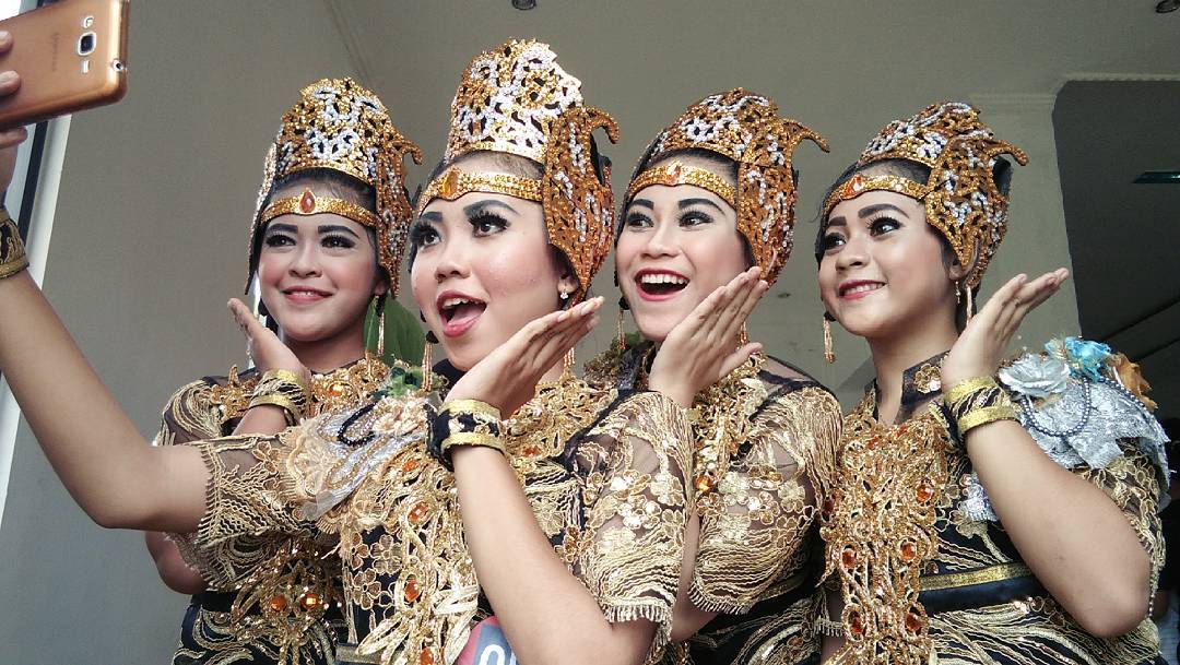 Jaipongan Where to listen to Jaipong in Jakarta? (Jatinegara