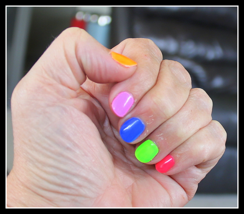 DIET COKE ROCKS NAILS APPOINTMENT