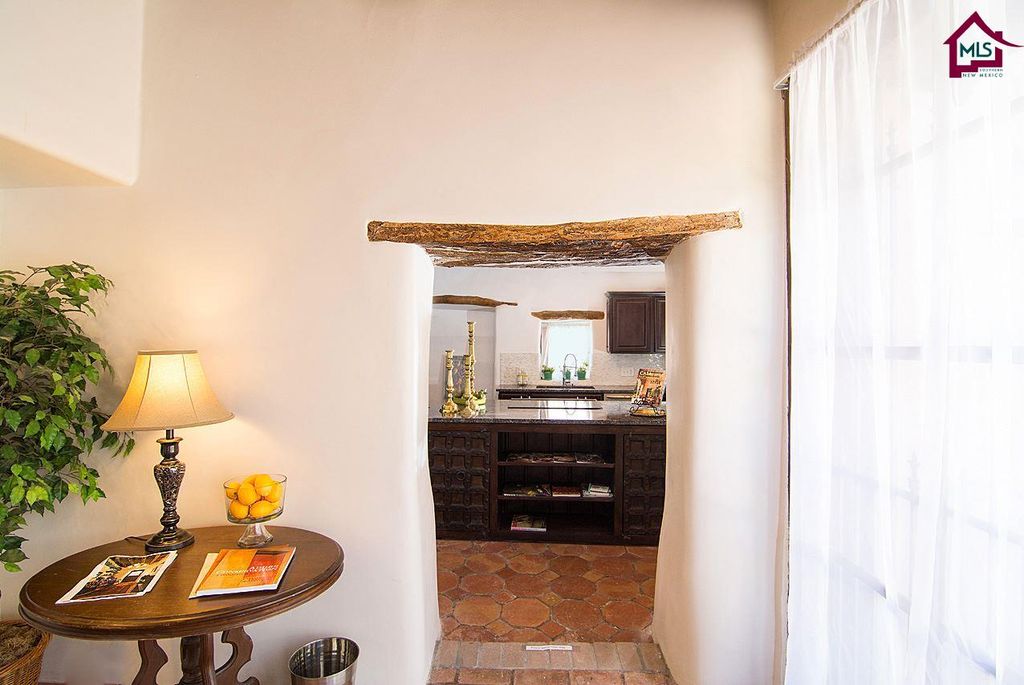 Sweet House Dreams 1850's Adobe Home in Mesilla, New Mexico