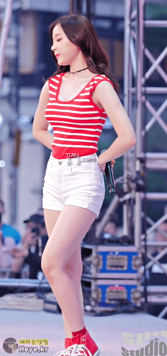 180623 에이프릴 진솔 &amp; 나은 - 미스터 + 띵 + 팅커벨 광화문 거리 응원 + 진솔이의 하루 | 인스티즈