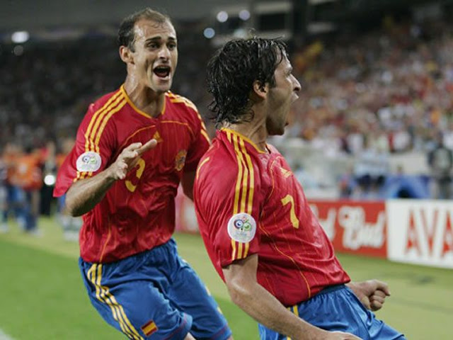 Raúl - el 7 del Real Madrid - #RaúlSelección - #RaúlMadrid - España - Ganador de la 7ª, la 8ª y la 9ª Copa de Europa - Schalke - Al-Sadd - New York Cosmos - el troblogdita - ÁlvaroGP Raúl - el 7 del Real Madrid - #RaúlSelección - #RaúlMadrid - España - Ganador de la 7ª, la 8ª y la 9ª Copa de Europa - Schalke - Al-Sadd - New York Cosmos - el troblogdita - ÁlvaroGP