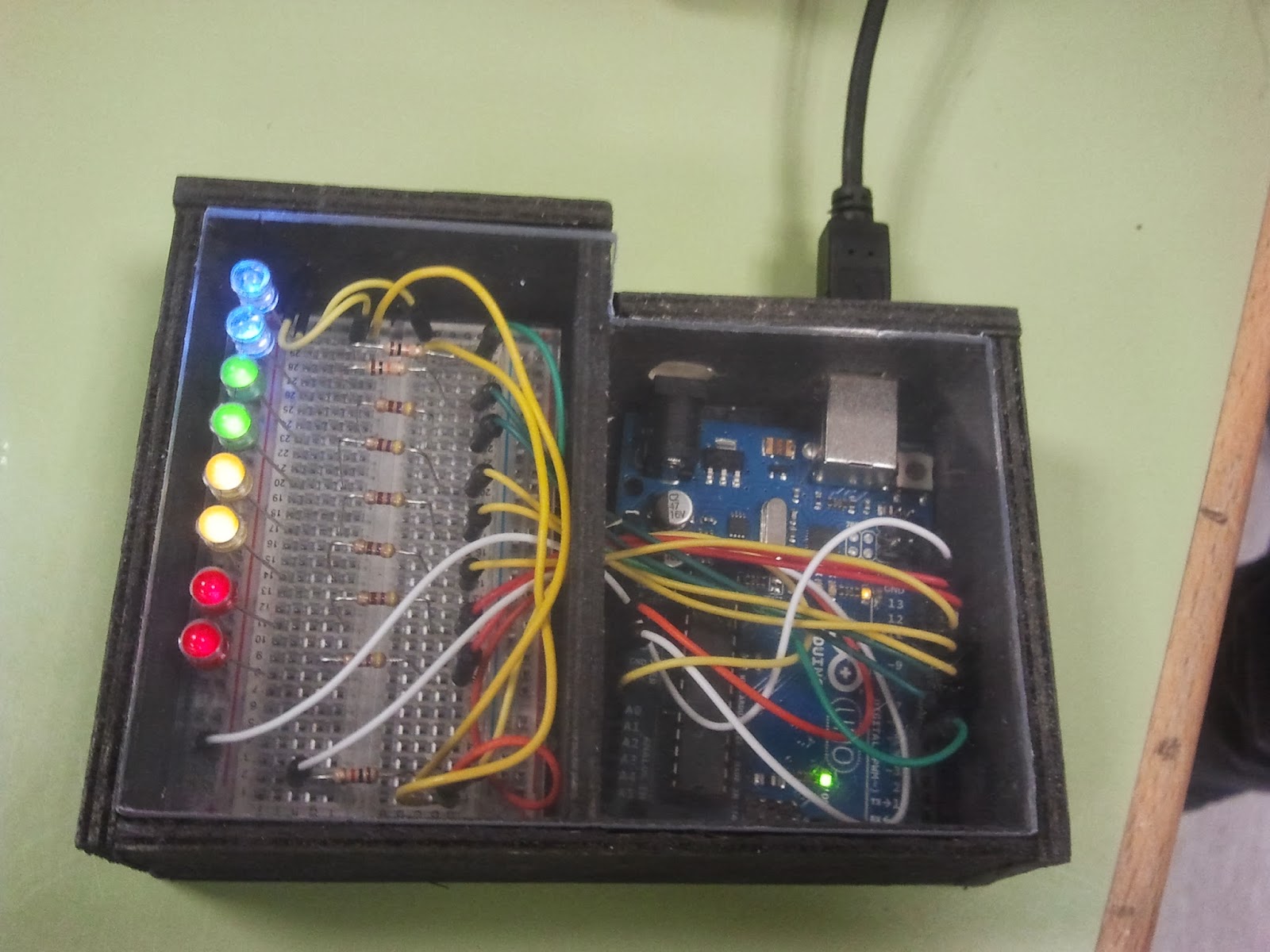Electronica digital (GS1): Primer proyecto de Arduino en clase con ...