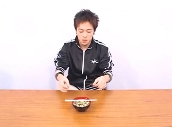 Alom Downloads Jinnai Tomonori DVD (FIRST00) Eng