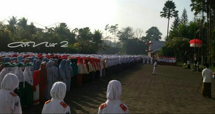 Unik, Ada Pembacaan Ayat Suci Al-Qur'an dan Tahlilan Bersama Dalam Upacara HUT Kemerdekaan Indonesia di An-Nur 2, Malang - #AyoMondik