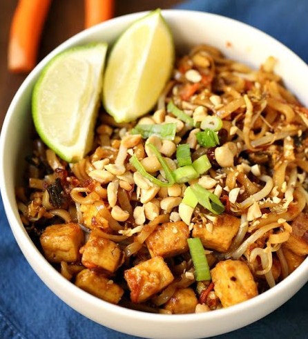 Vegan + Gluten Free One Pot Pad Thai Vegan + Gluten Free One Pot Pad Thai