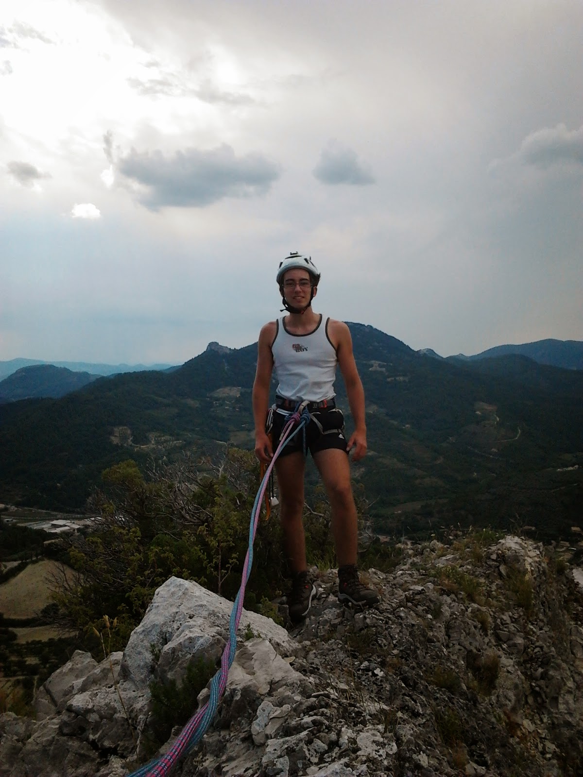 ESCALADE AVENTURE Roc trip buis les baronnies