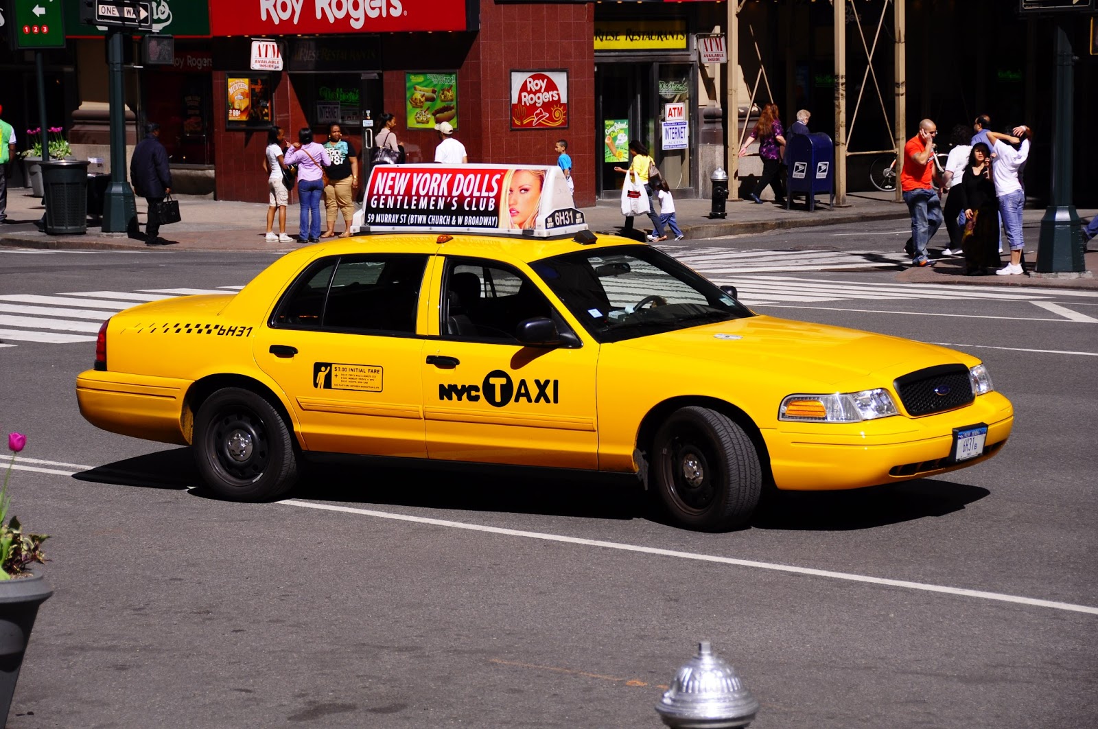 Купить желтое такси. Еллоу КЭБ такси. Yellow Peugeot 505 Cab in NYC. Форд Краун такси Нью-Йорк Пежо 406. Желтое такси.