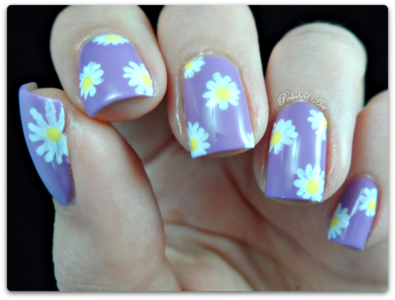 Polished Art Daisy Nails