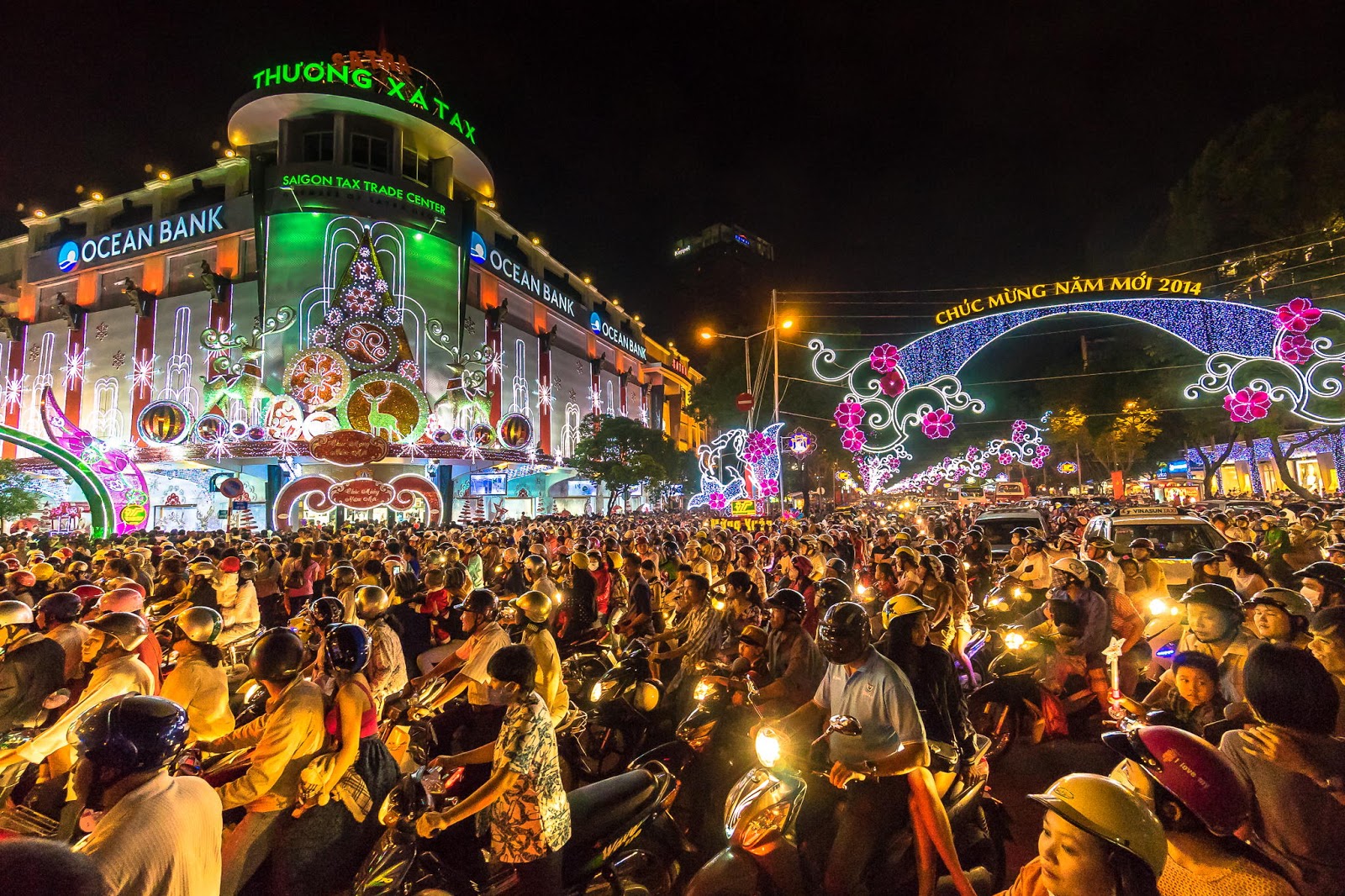 Trans World Travel Christmas In Vietnam in Photos
