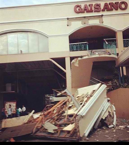 MORE PHOTOS AND IMAGES AFTER THE EARTHQUAKE IN CEBU AND BOHOL