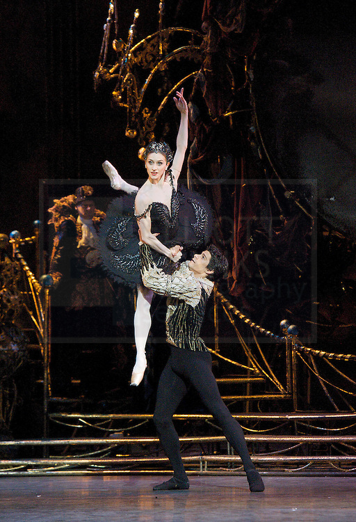 Satchel The Physics Of The Hardest Move In Ballet Ted Talk