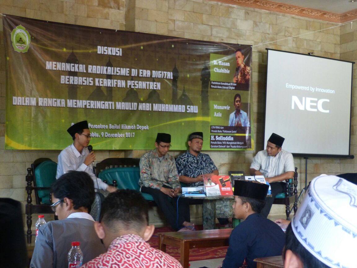 Literasi Digital, Cara Efektif Deradikalisasi di Media Sosial Literasi Digital, Cara Efektif Deradikalisasi di Media Sosial