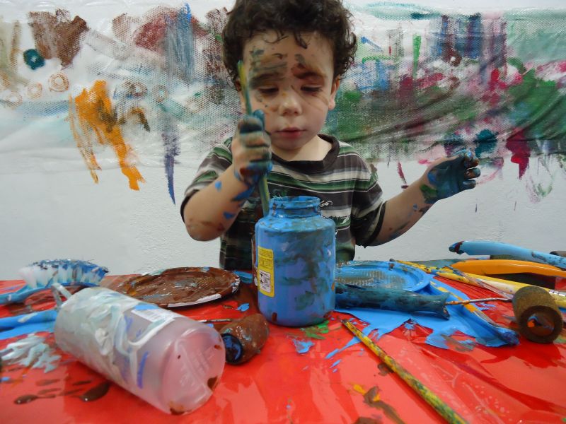 Educação Infantil ☺ Importância das Artes visuais na educação infantil. Educação Infantil ☺ Importância das Artes visuais na educação infantil.