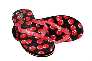 Relaxo Bahamas slippers in Black & Red. Price - Rs. 120 Relaxo Bahamas slippers in Black & Red. Price - Rs. 120